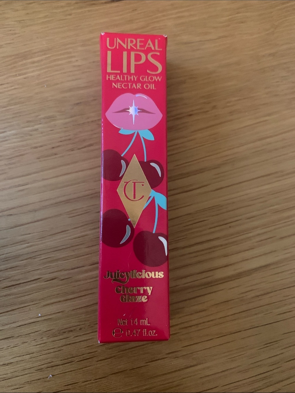 Charlotte Tilbury Unreal Lips Juicylicious Cherry Glaze - 14ml new